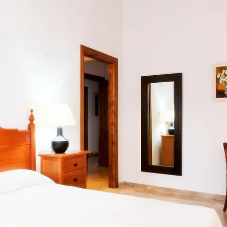 Villa Son Capellet In Petra (Mallorca)